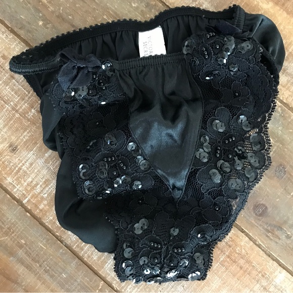 Vintage 90’s Victoria’s Secret Sequin and Beaded Satin Black String Bikini - Picture 6 of 10